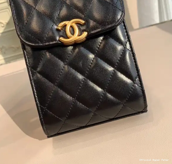 Hyper Peter WITH CHANEL CHAIN PHONE HOLDER 0525